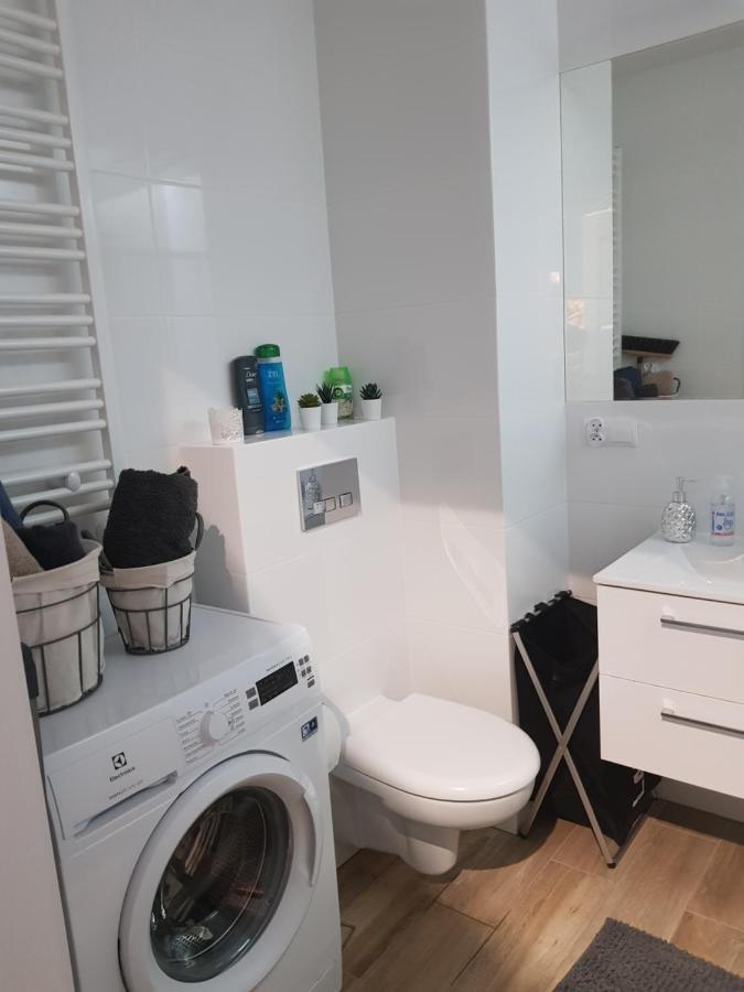 Apartamenty Limanowskiego บาร์โตซิเซ ภายนอก รูปภาพ