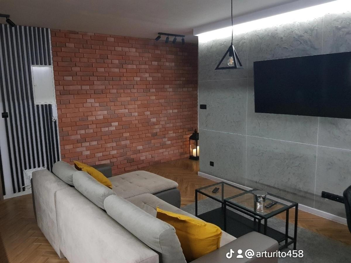 Apartamenty Limanowskiego บาร์โตซิเซ ภายนอก รูปภาพ